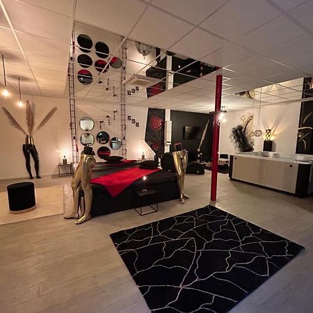 L'Escapade Sensuelle - La Love Room D'Epernay Exterior photo